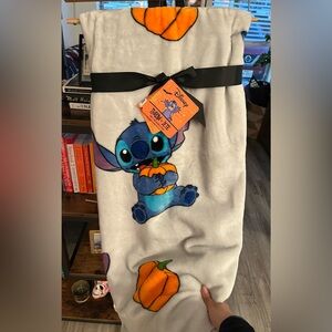 Stitch fall/Halloween Blanket